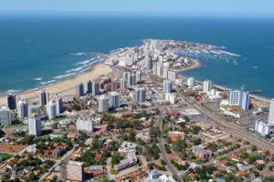 Nuevas medidas de Argentina afectan al sector turístico uruguayo